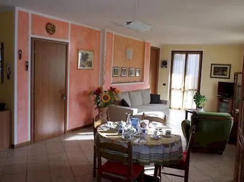 B&B-Foresteria Casa Della Musica Lake Como Mandello del Lario Bed & Breakfast