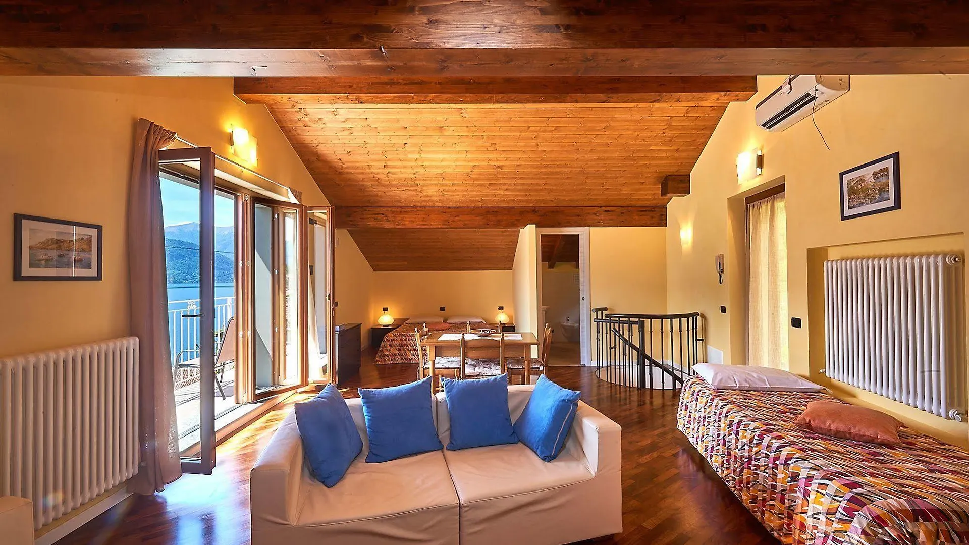 B&B-Foresteria Casa Della Musica Lake Como Bed and Breakfast Mandello del Lario