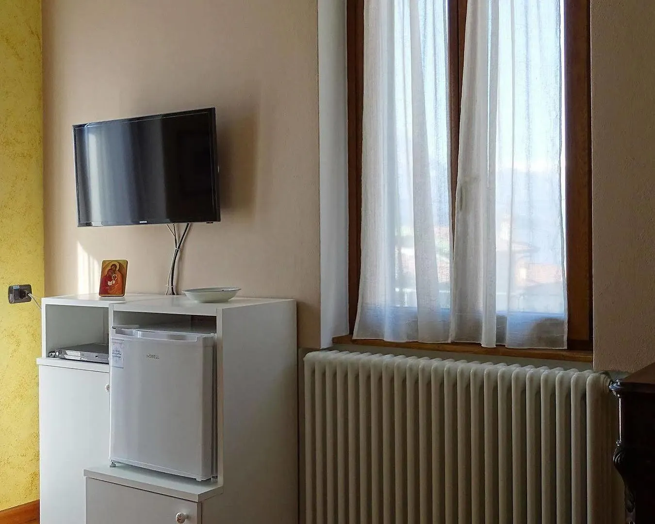 Bed & Breakfast B&B-Foresteria Casa Della Musica Lake Como Mandello del Lario