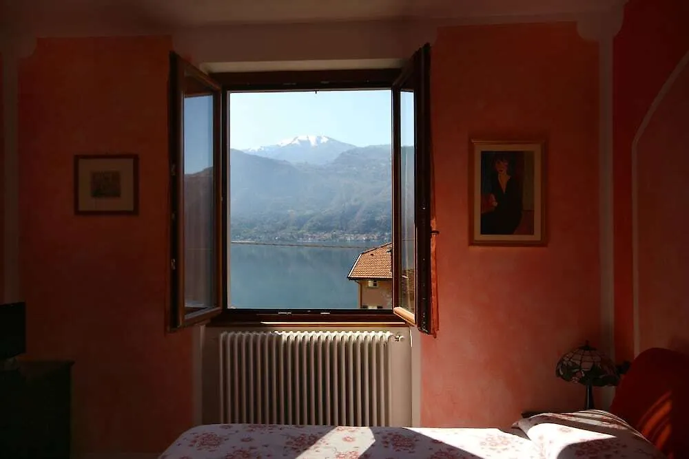 B&B-Foresteria Casa Della Musica Lake Como Bed and Breakfast Mandello del Lario