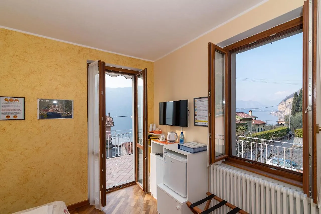 *** Bed & Breakfast B&B-Foresteria Casa Della Musica Lake Como Mandello del Lario Italien