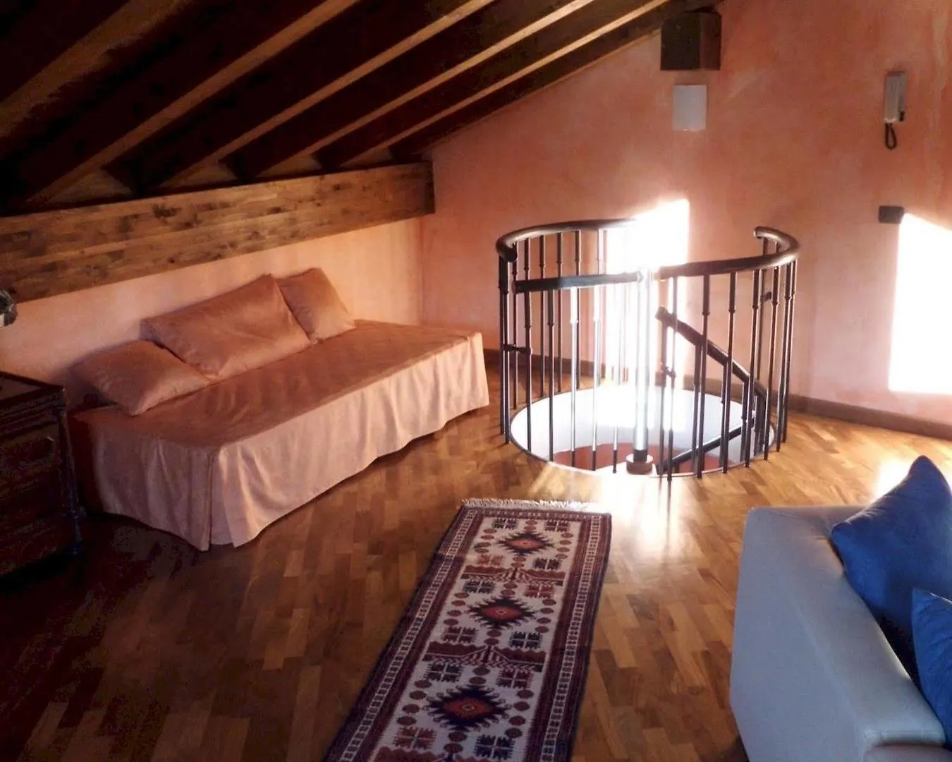 B&B-Foresteria Casa Della Musica Lake Como Mandello del Lario 3*,  Italy