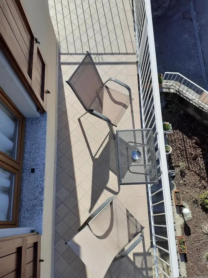 B&B-Foresteria Casa Della Musica Lake Como Mandello del Lario 3*,