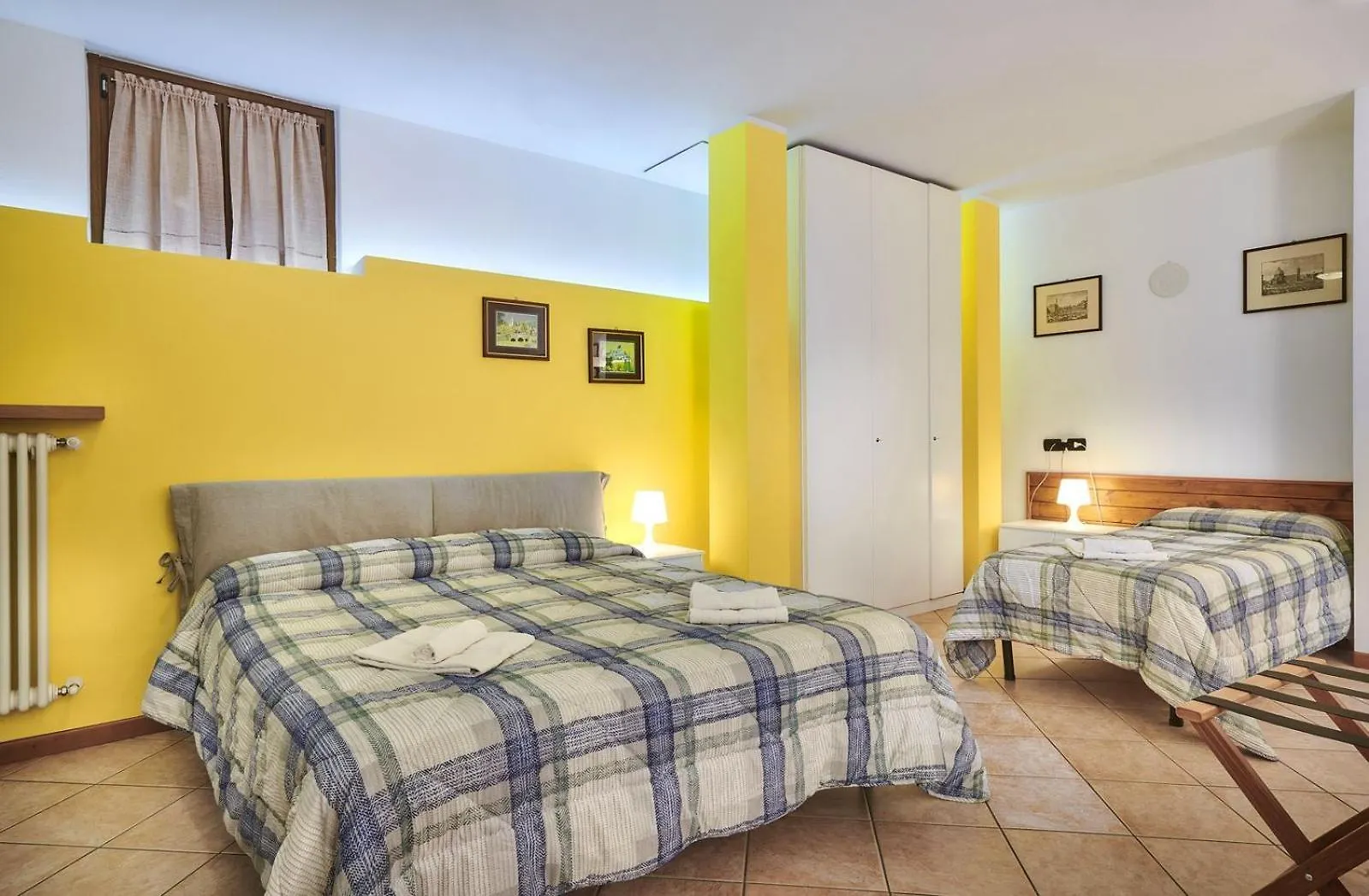 *** Bed & Breakfast B&B-Foresteria Casa Della Musica Lake Como Mandello del Lario Italien