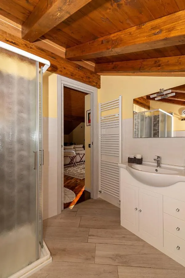 Bed & Breakfast B&B-Foresteria Casa Della Musica Lake Como Mandello del Lario